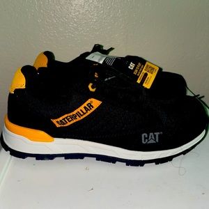 Work shoes. Non-Slip. Brand: CAT